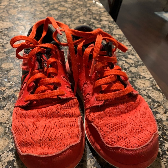 Little Boy Reebok - Picture 3 of 4